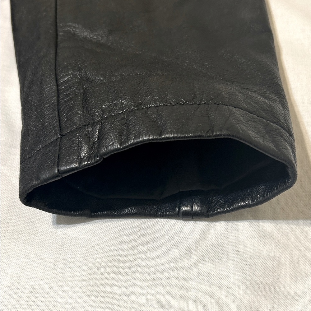 Vintage Jacqueline Ferrar Black Leather Coat with attached belt - Picture 11 of 12